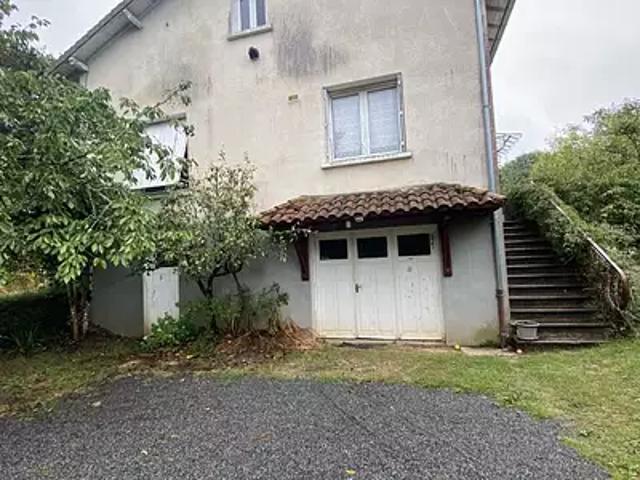 Maison vente à Rochechouart, La Chapelle-montbrandeix