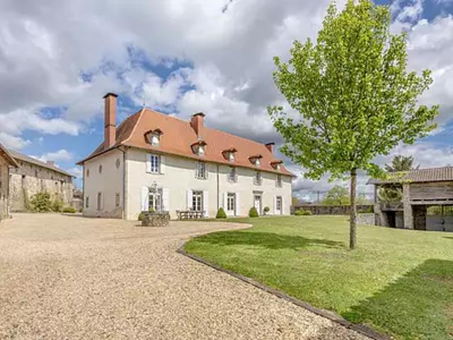 Maison vente à Rochechouart, La Chapelle-montbrandeix
