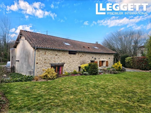 Maison vente à Rochechouart, La Chapelle-montbrandeix