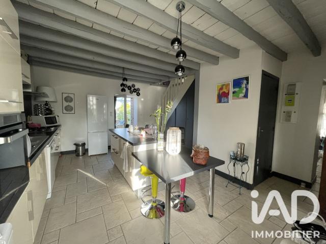 Maison vente à La Chapelle-Saint-Ursin, Cher