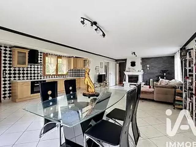 Maison vente à Cosne-Cours-sur-Loire, La Charité-sur-loire