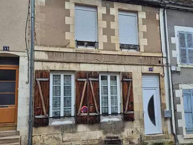 Maison vente à Cosne-Cours-sur-Loire, La Charité-sur-loire