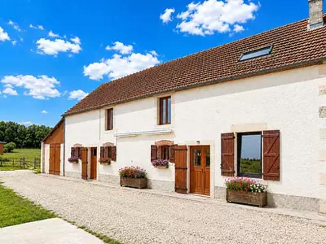 Maison vente à Cosne-Cours-sur-Loire, La Charité-sur-loire