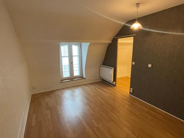 Maison vente à Cosne-Cours-sur-Loire, La Charité-sur-loire