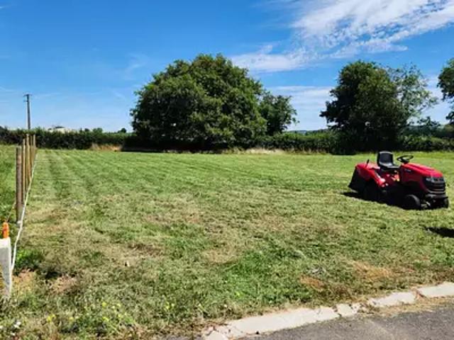 Terrain vente à Fontenay-le-Comte, La Châtaigneraie
