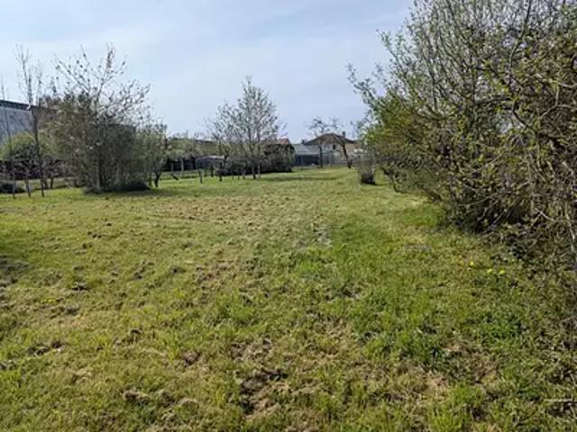Terrain vente à La Châtre, Indre