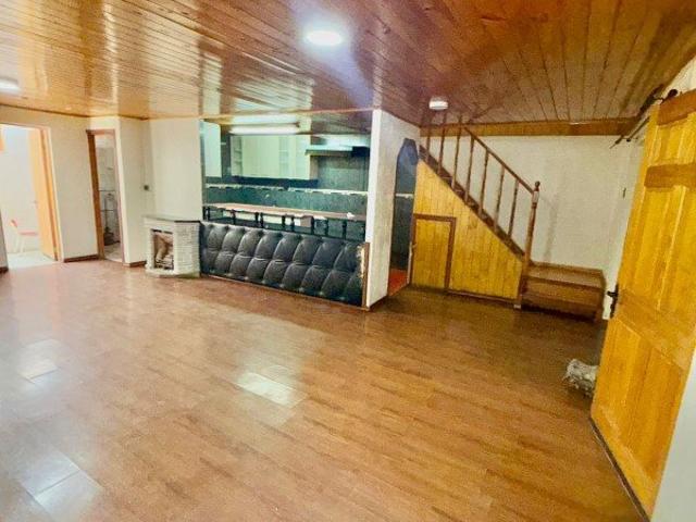 La Cisterna, Calle isabel la catolica, plaza cervantes