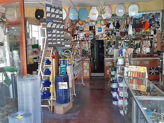 La Cisterna, Gran Avenida / Metro El Parrón