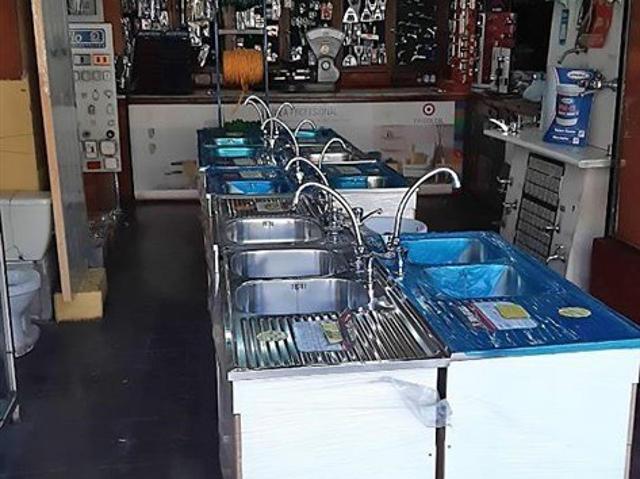 La Cisterna, Gran Avenida / Metro El Parrón