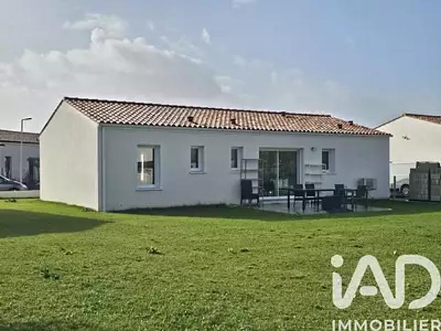 Maison vente à Saintes, La Clisse