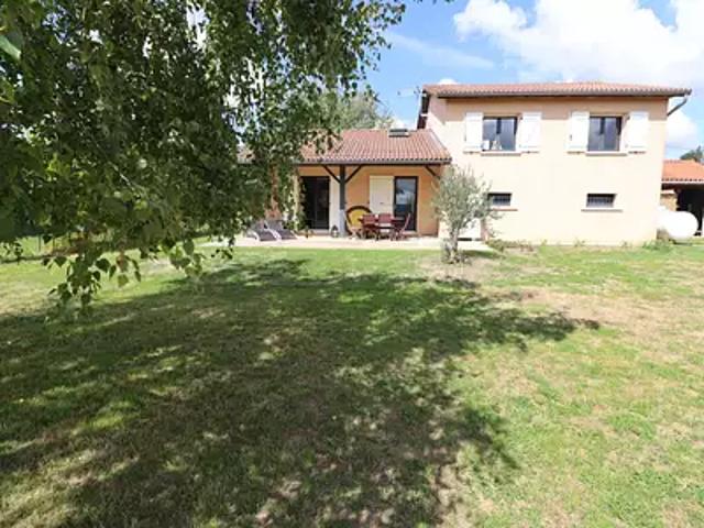Maison location à La Côte-Saint-André, Isère