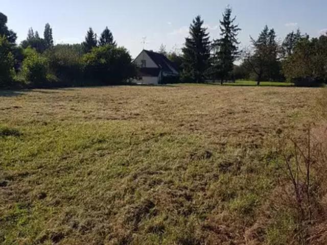 Terrain vente à Montargis, La Cour-marigny