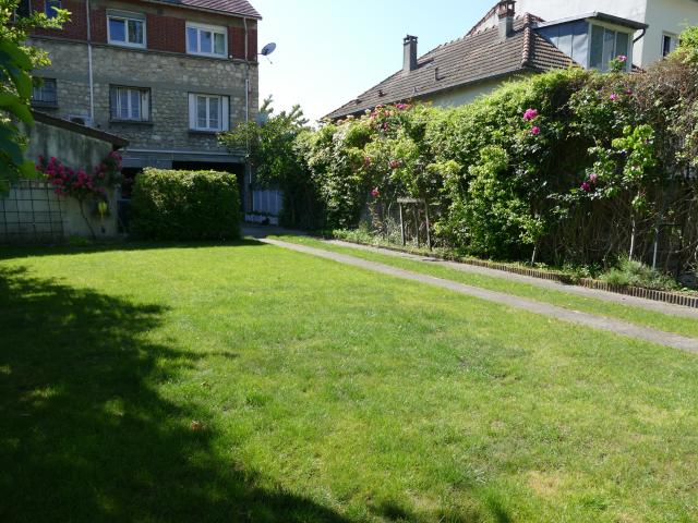 Immeuble vente à La Courneuve