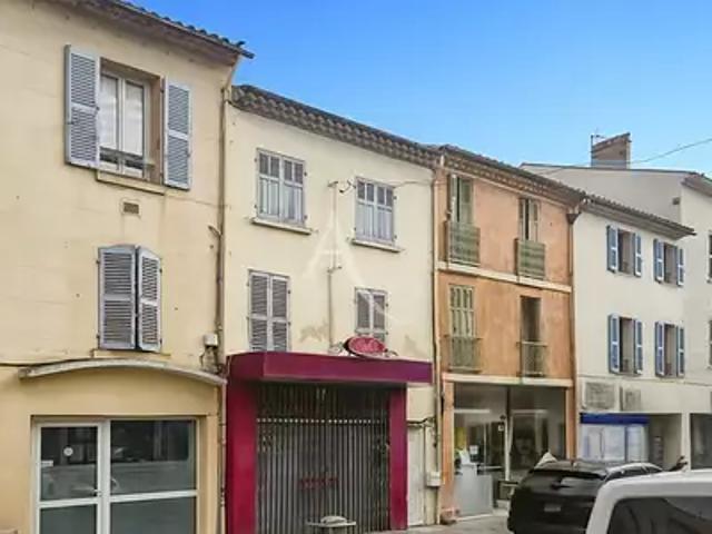Maison vente à Arrondissement de Toulon, La Crau