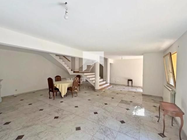 Maison vente à Arrondissement de Toulon, La Crau