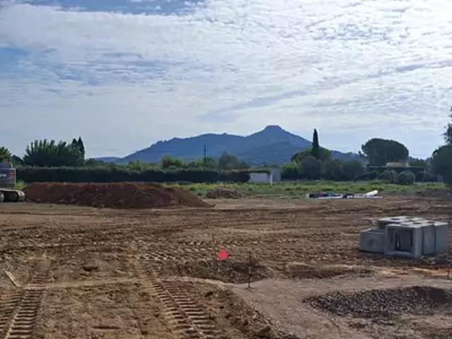 Terrain vente à Les Martins, La Crau