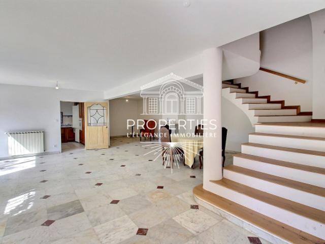 Maison vente à Arrondissement de Toulon, La Crau