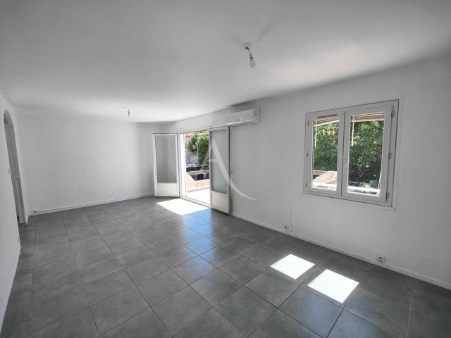 Maison vente à Arrondissement de Toulon, La Crau