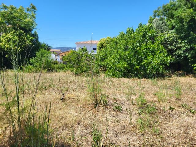 Terrain vente à Arrondissement de Toulon, La Crau