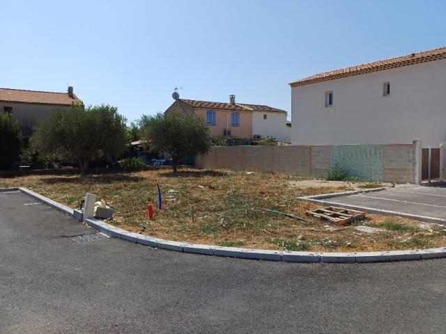 Terrain vente à Arrondissement de Toulon, La Crau
