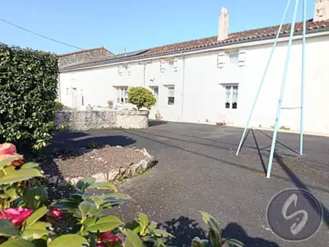 Maison vente à Niort, La Crèche