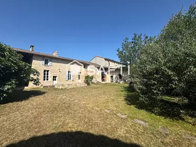 Maison vente à Niort, La Crèche