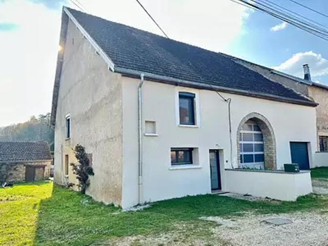 Maison vente à Vesoul, La Demie
