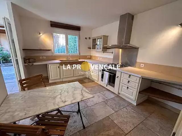Maison vente à Marseille, La Destrousse