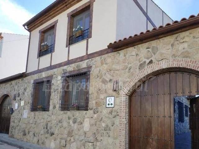 Casa en alquiler en Valdefuentes, Extremadura