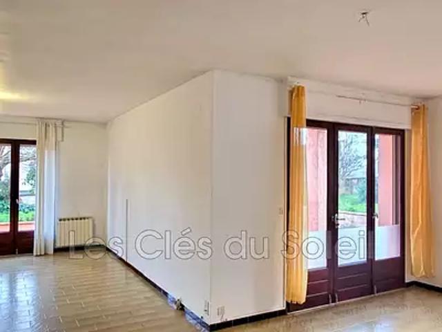 Maison vente à Arrondissement de Toulon, La Farlède