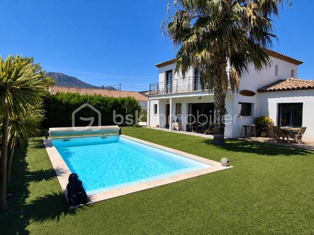 Maison vente à Arrondissement de Toulon, La Farlède