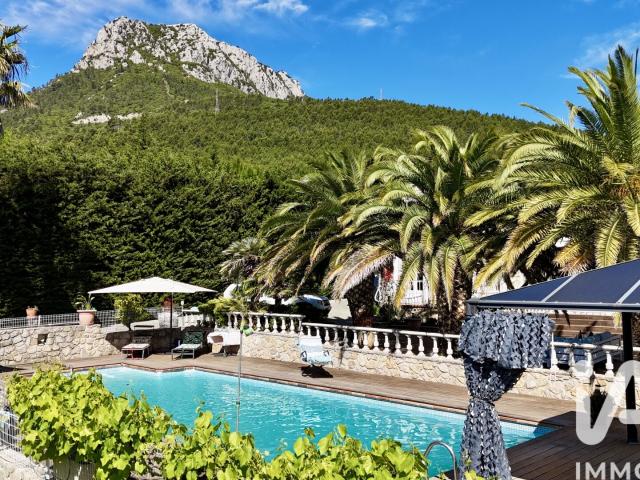 Maison vente à Arrondissement de Toulon, La Farlède