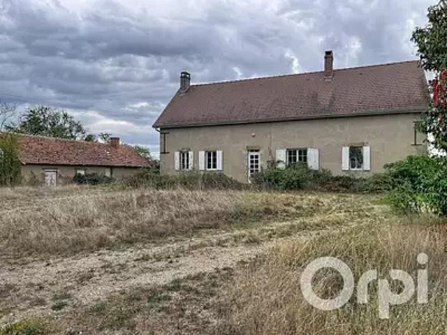 Maison vente à Les Larrats, La Ferté-Hauterive