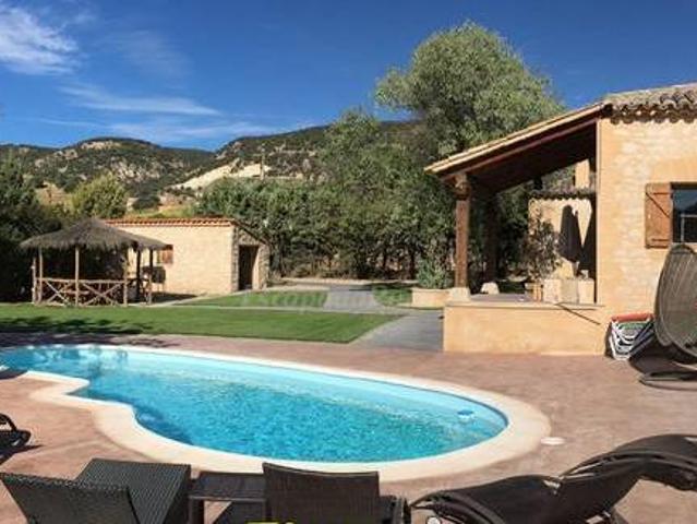 Casa en alquiler en Baides, Castilla-La Mancha
