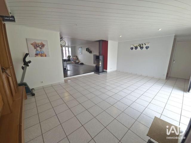 Maison vente à Fontenay-le-Comte, La Flocellière