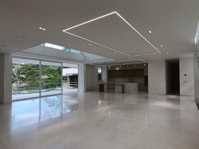 Casa en arriendo en Oriental, Los Patios