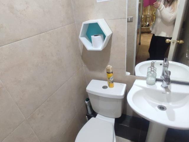 La Florida, Amplias oficinas en metro bellavista de la florida