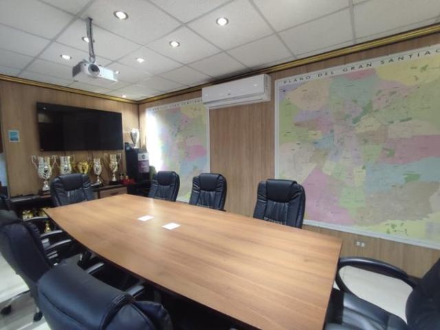 La Florida, Amplias oficinas en metro bellavista de la florida