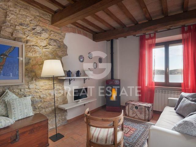 Casa in vendita a Magione, Umbria