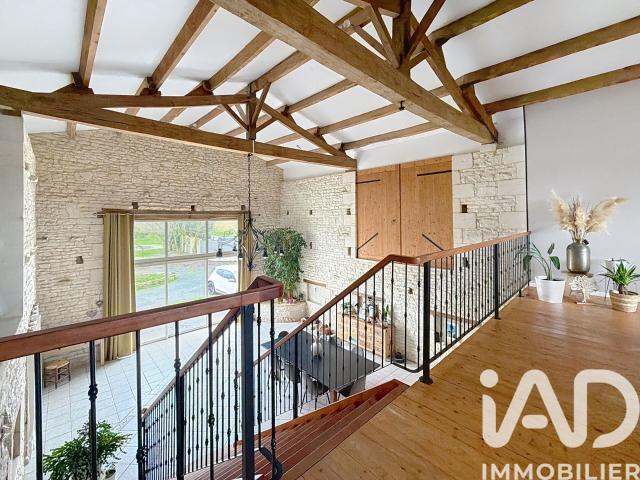 Maison vente à Niort, La Foye-monjault