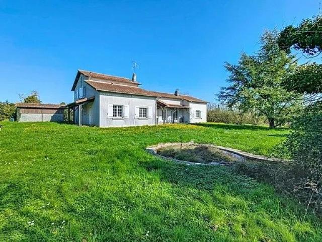 Maison vente à Niort, La Foye-monjault