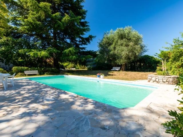 Maison vente à Grasse, La Gaude