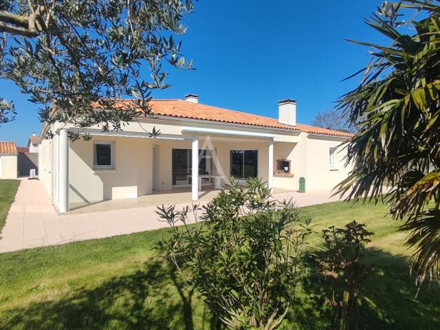 Maison vente à La Roche-sur-Yon, La Genétouze