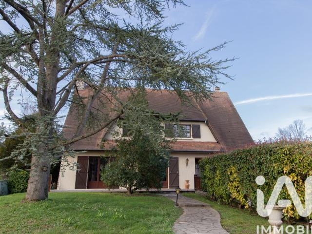 Maison vente à Fontainebleau, La Genevraye