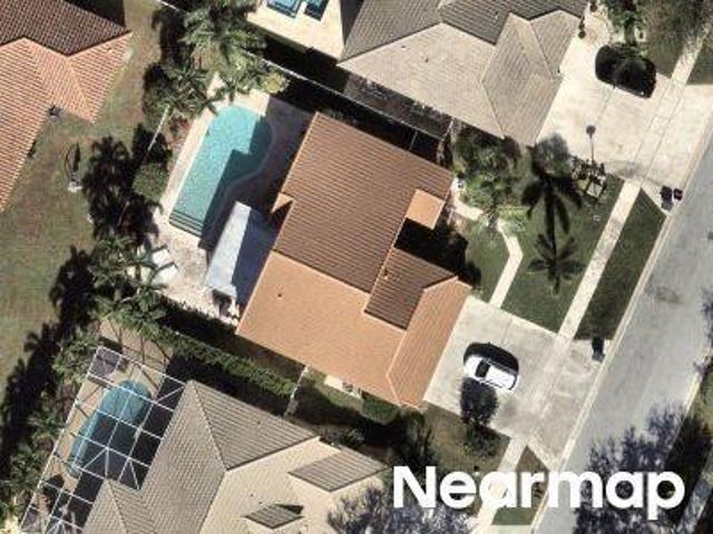 House for sale in Lake Worth