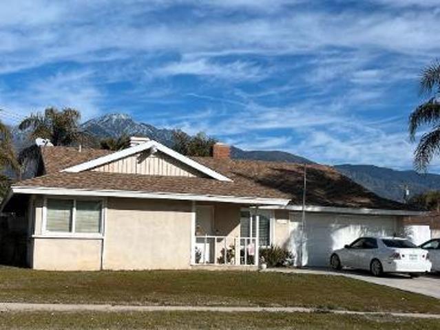 House for sale in Alta Loma, Alta