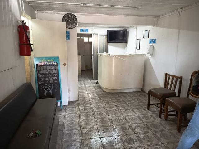 La Granja, Avenida Santa Rosa