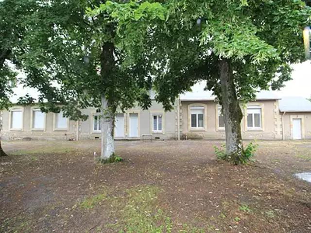 Appartement location à La Guerche-sur-l'Aubois, Cher