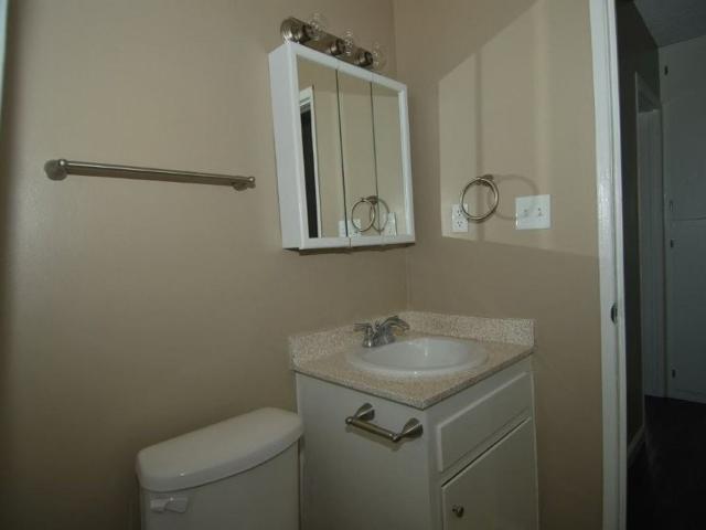 Apartment for rent in La Habra, California