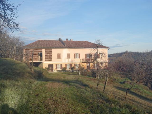 Casa in vendita a Piemonte, Asti